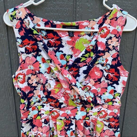 Lands End Floral Sleeveless Cross front Dress S/P - Picture 2 of 9